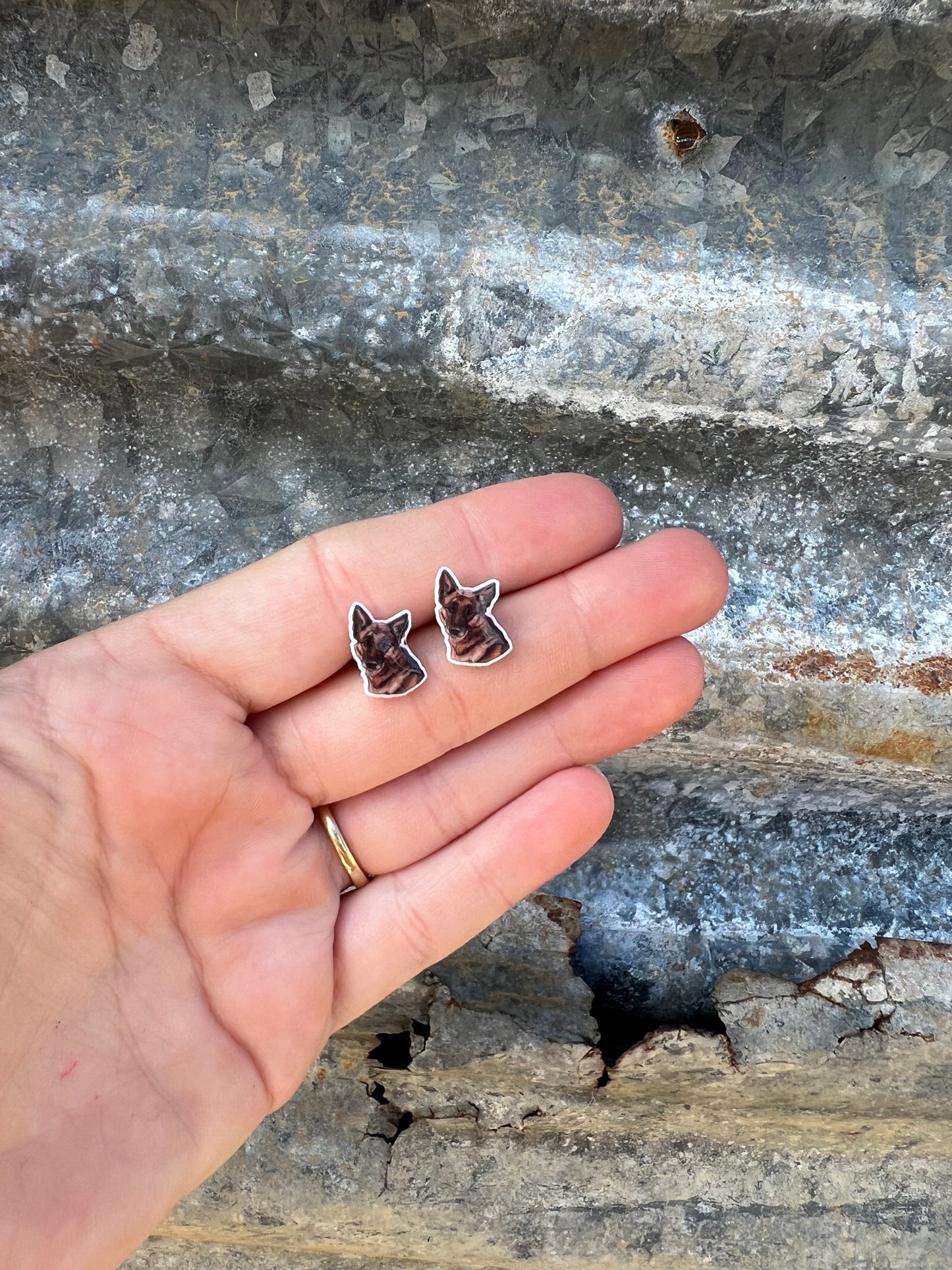 Earring studs