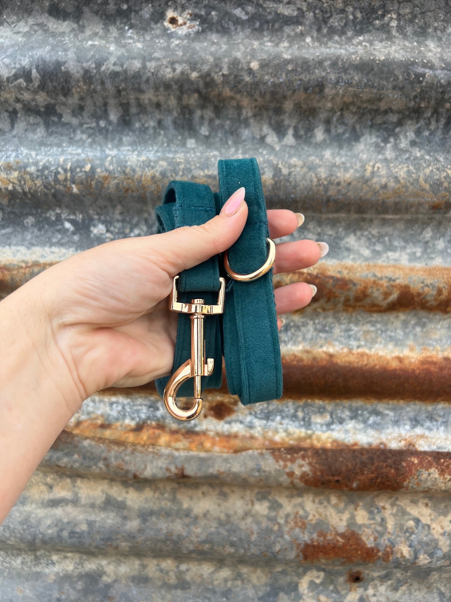 Medium velvet lead